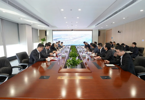 鄧磊會見中交南美區域公司董事長兼康克瑪特公司董事長胡志敏