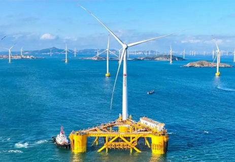 全球首座風漁融合浮式平臺“國能共享號”通過驗收 